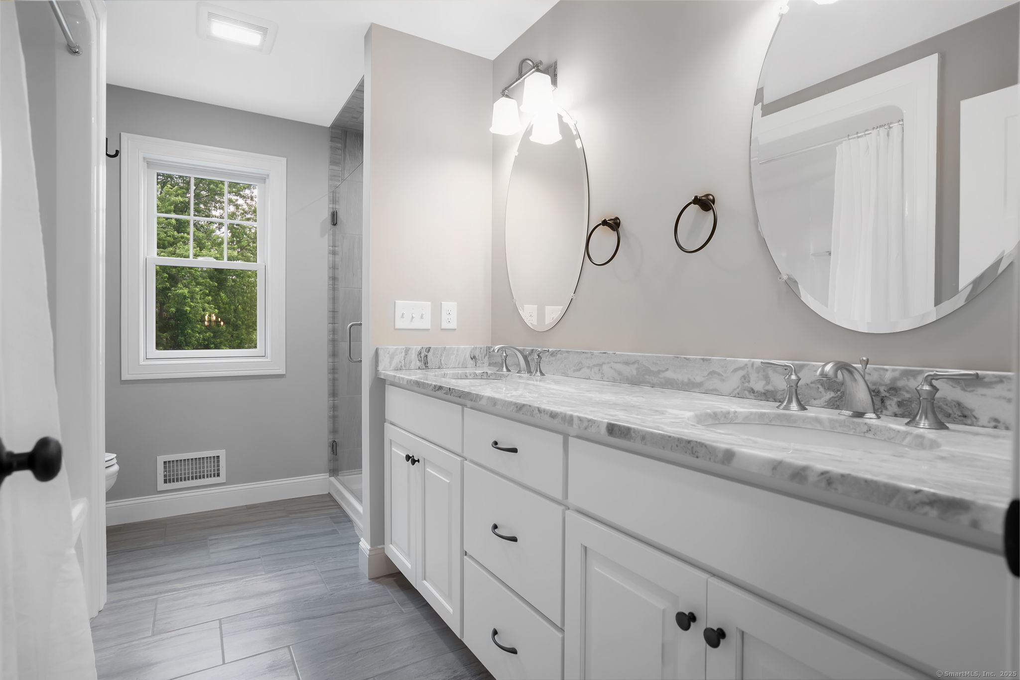 204 Mountain Road APT F
