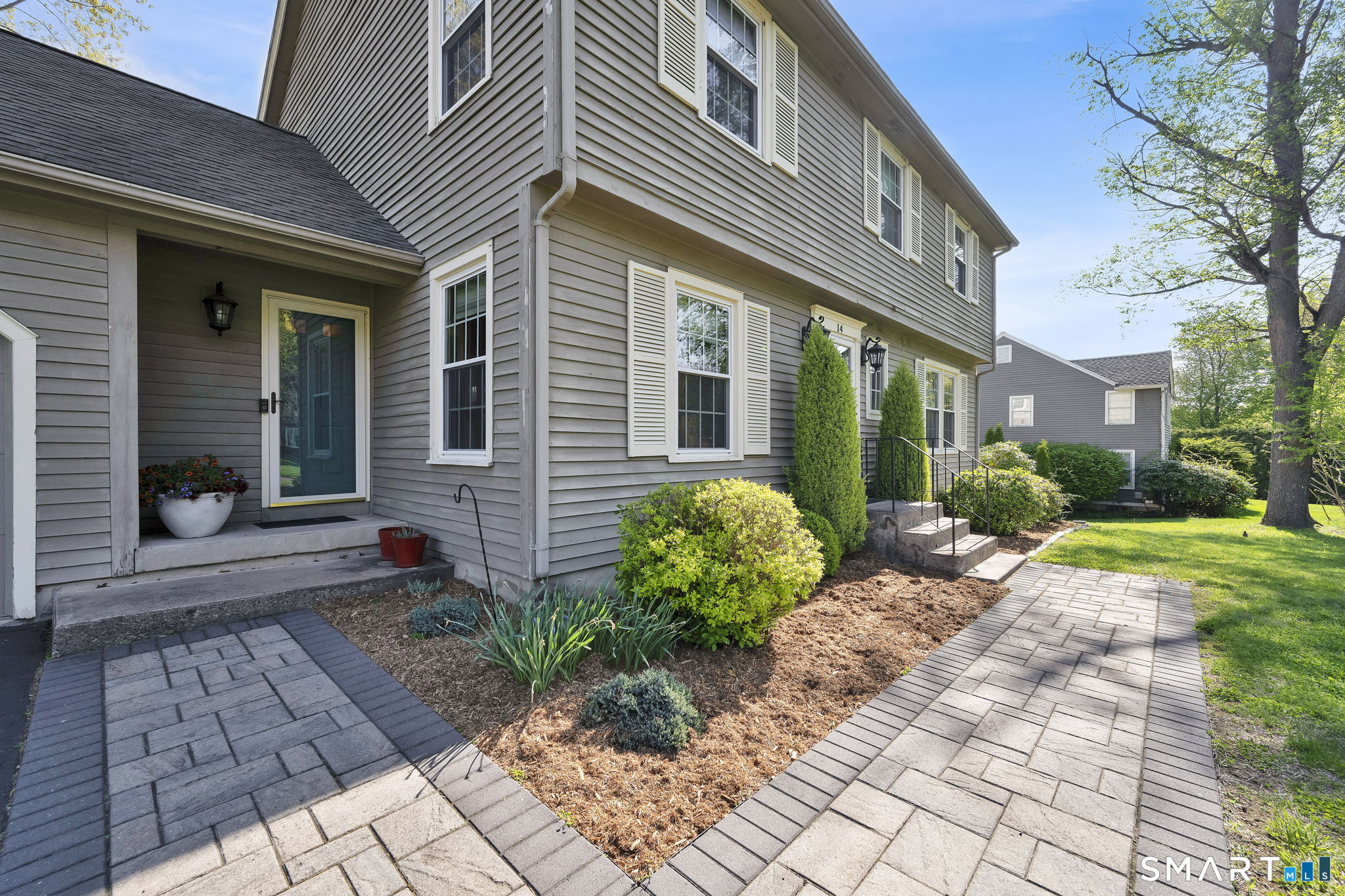 14 Hampden Place