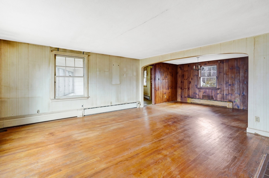 1 Parkview St