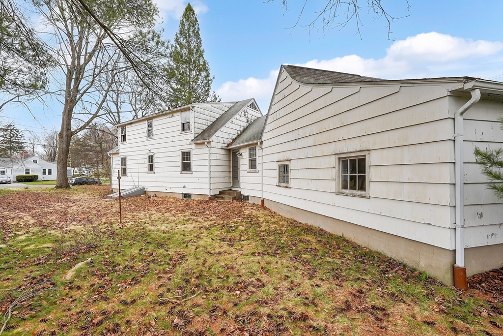 1 Parkview St