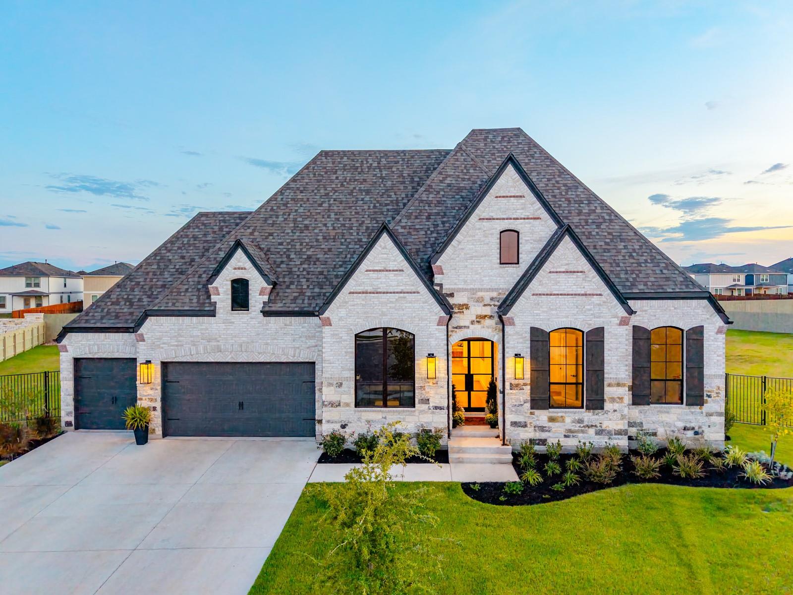 511 Irvine CIR