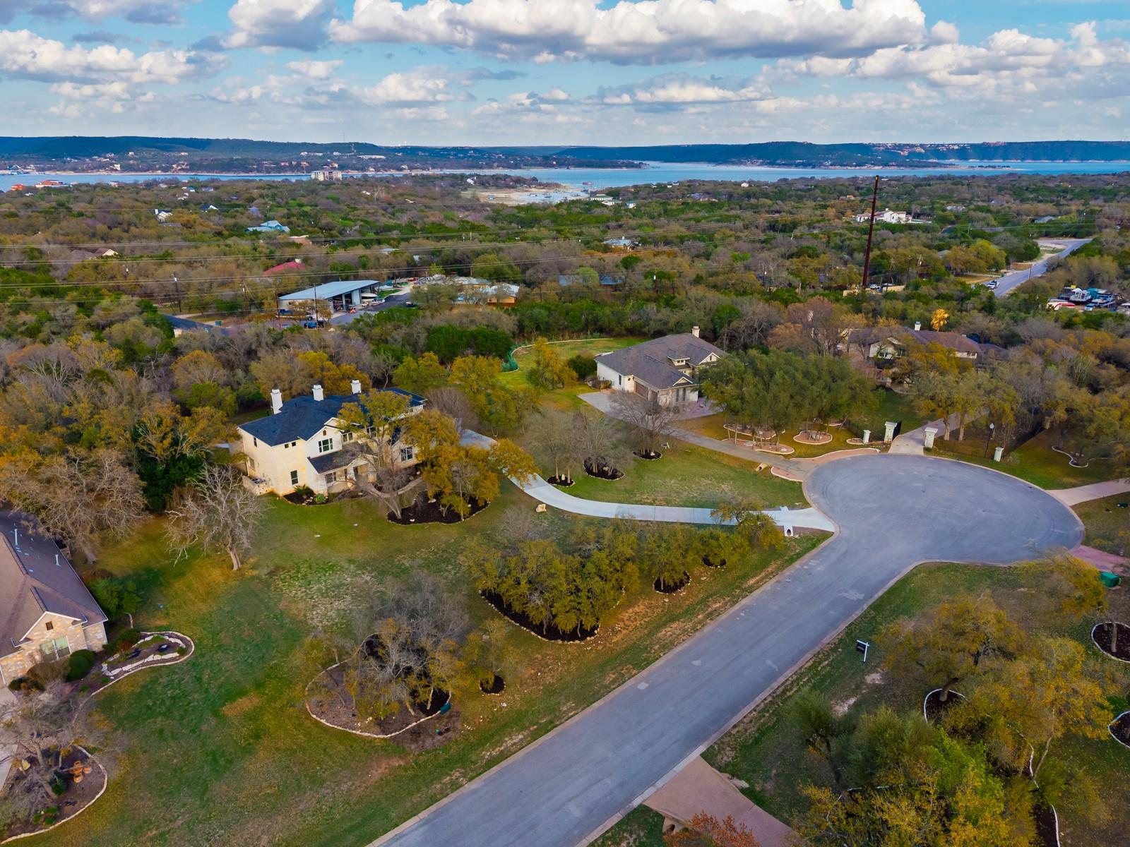 5309 Laguna Cliff LN