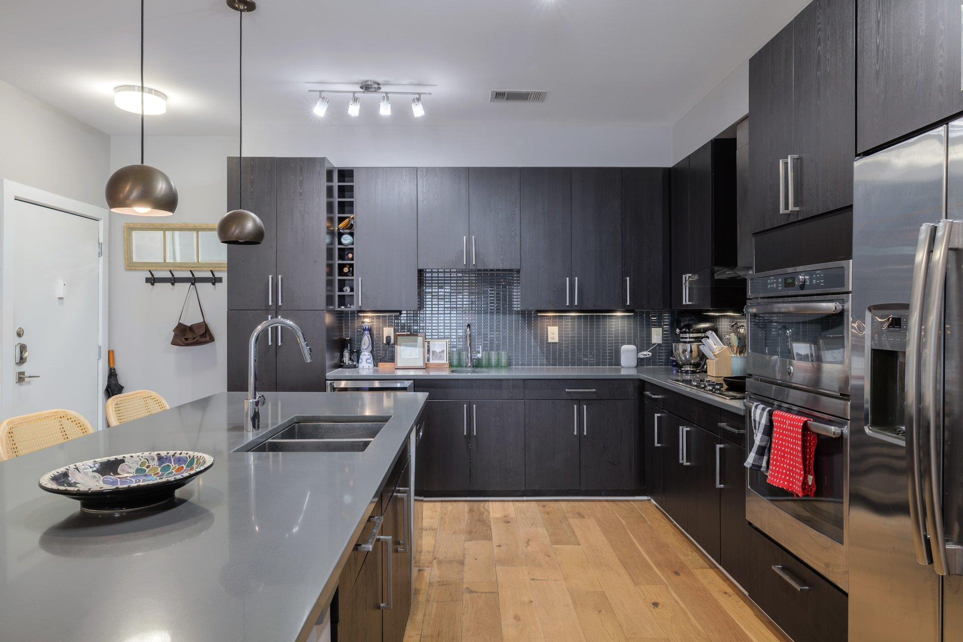 3600 S Lamar BLVD # 116