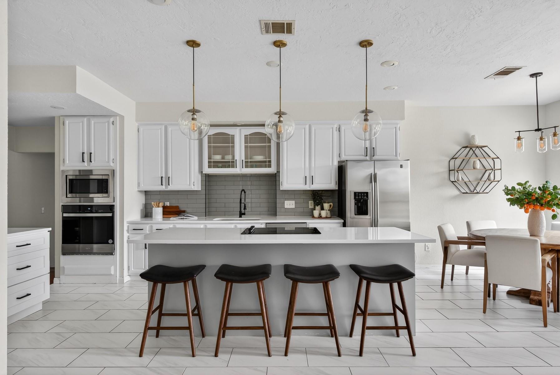 11422 Rustic Rock DR