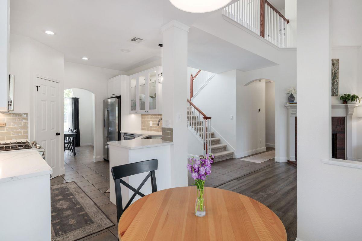1311 Brighton Bend LN