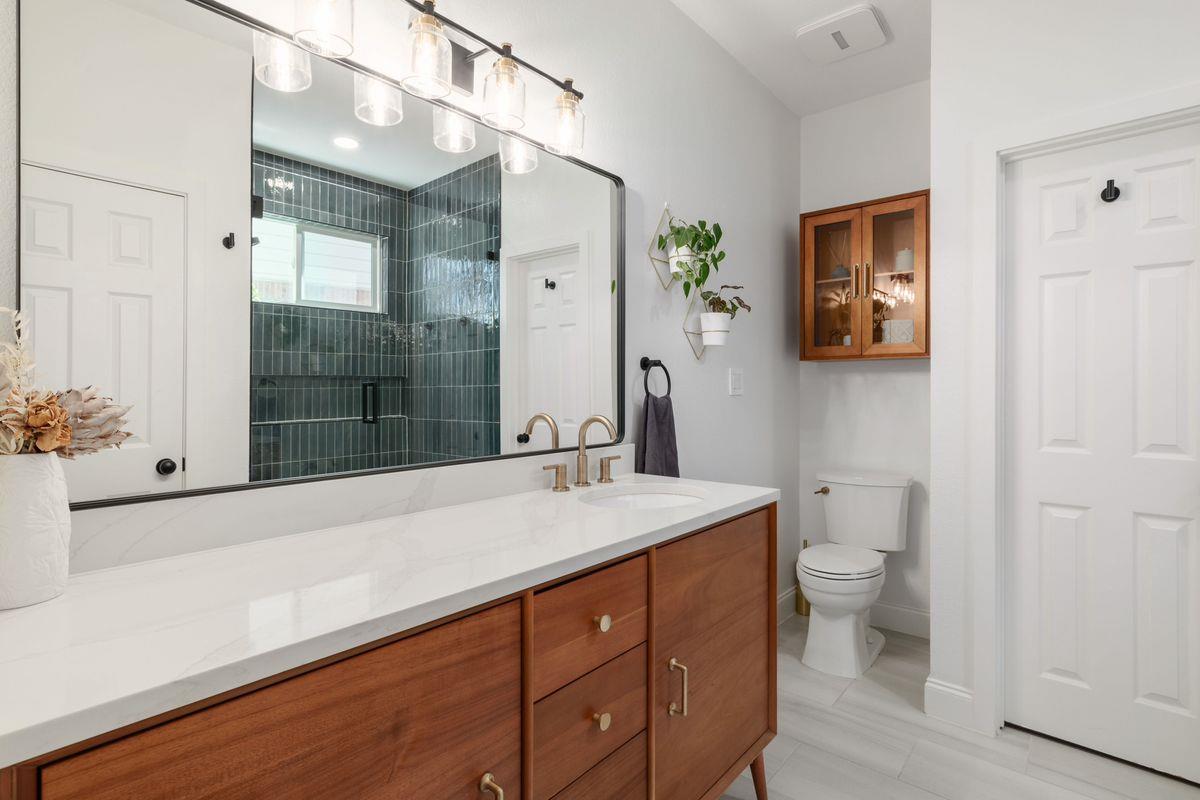 1311 Brighton Bend LN