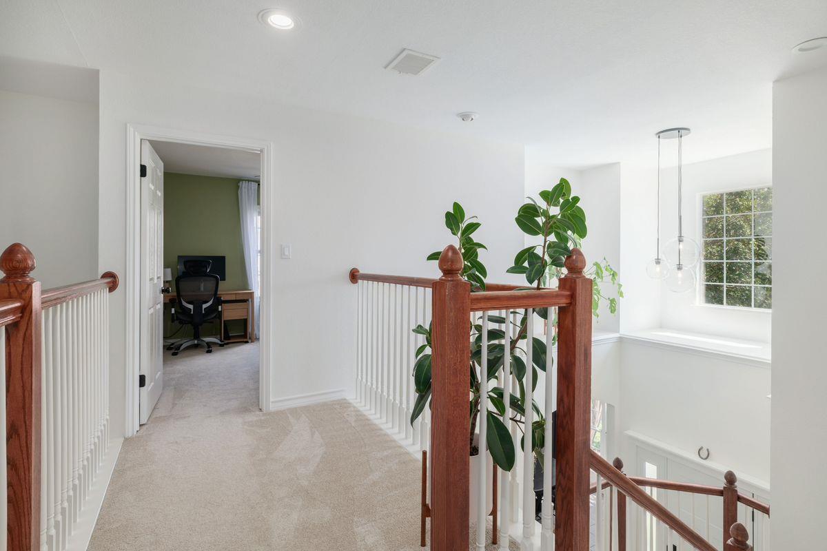 1311 Brighton Bend LN