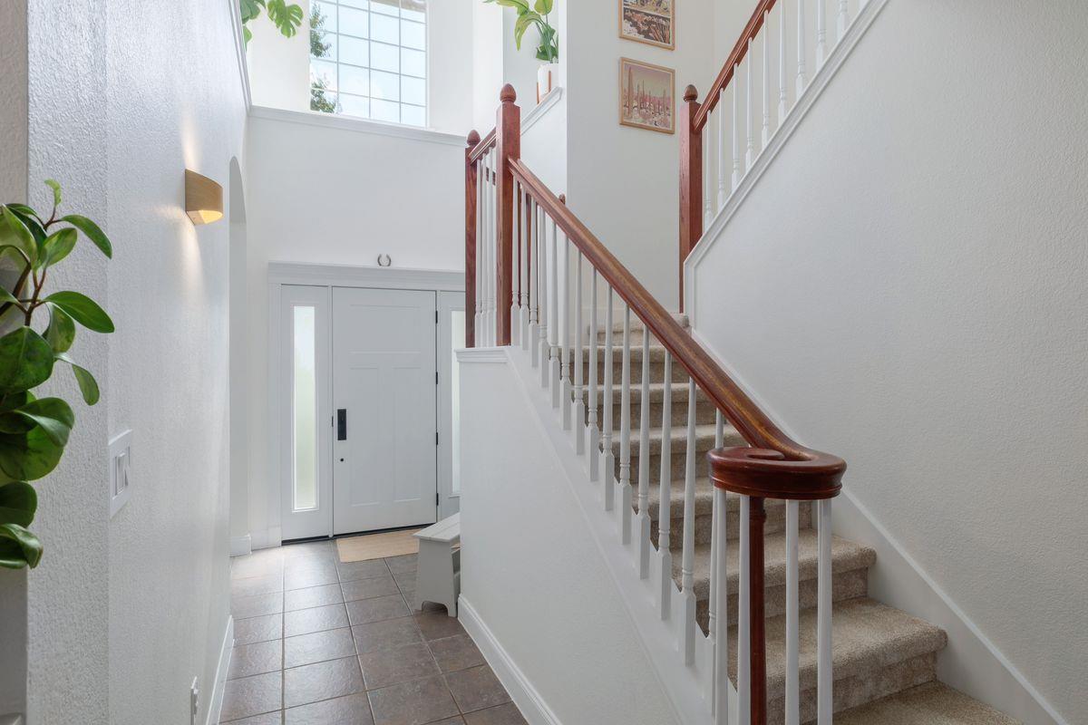 1311 Brighton Bend LN