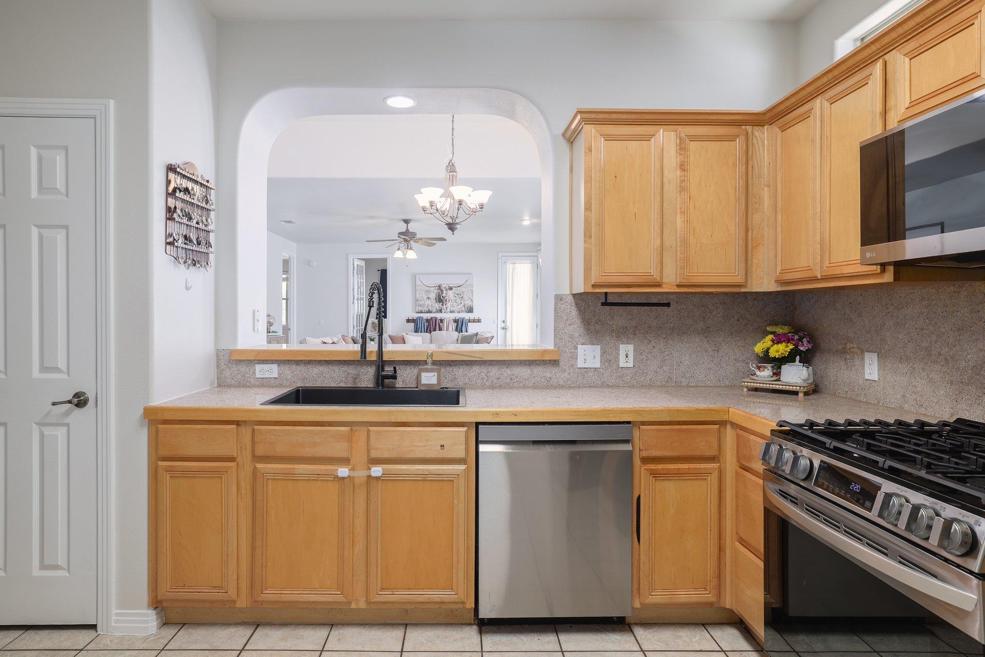 11558 Spicewood PKWY # 17