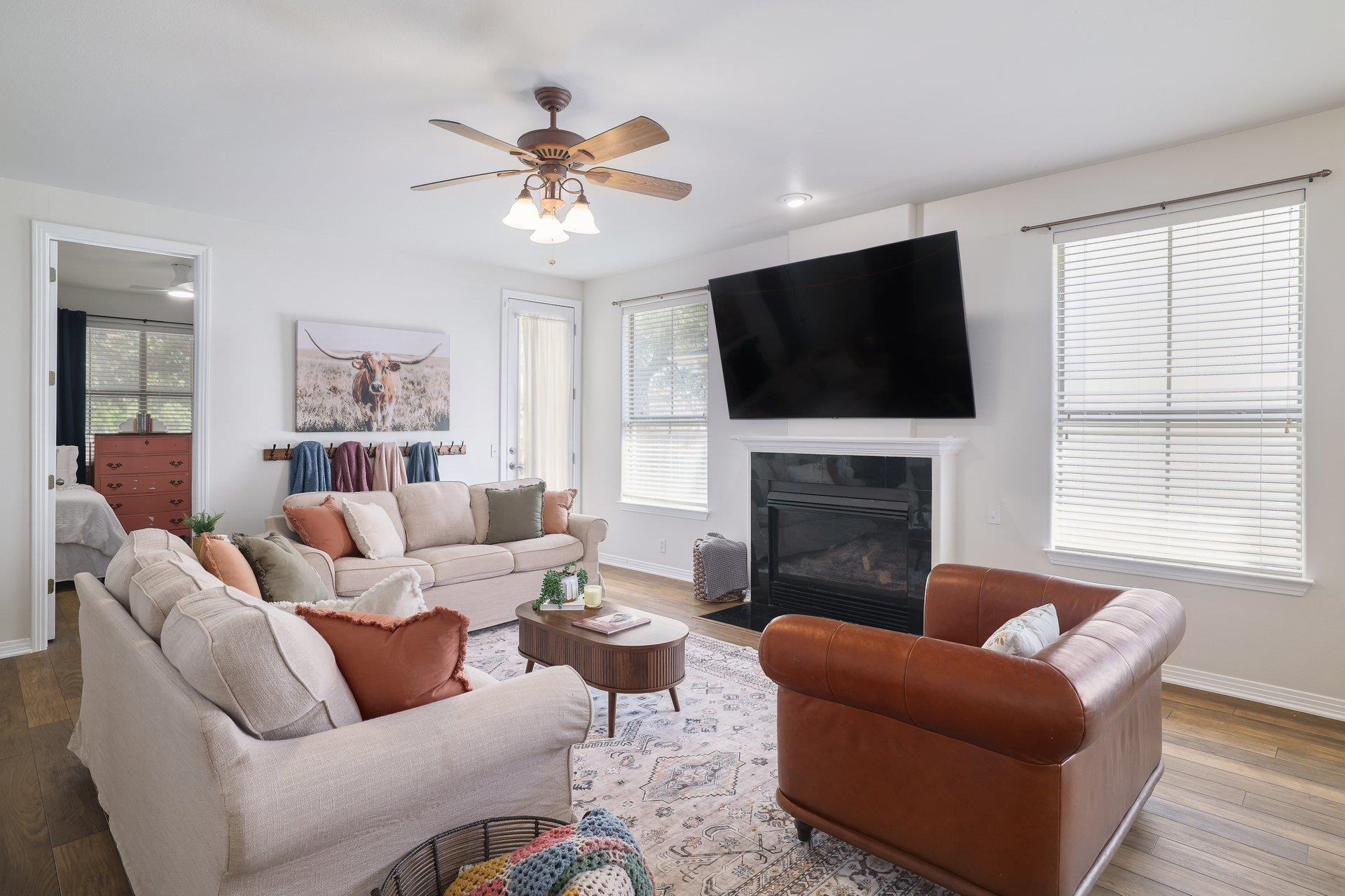 11558 Spicewood PKWY # 17