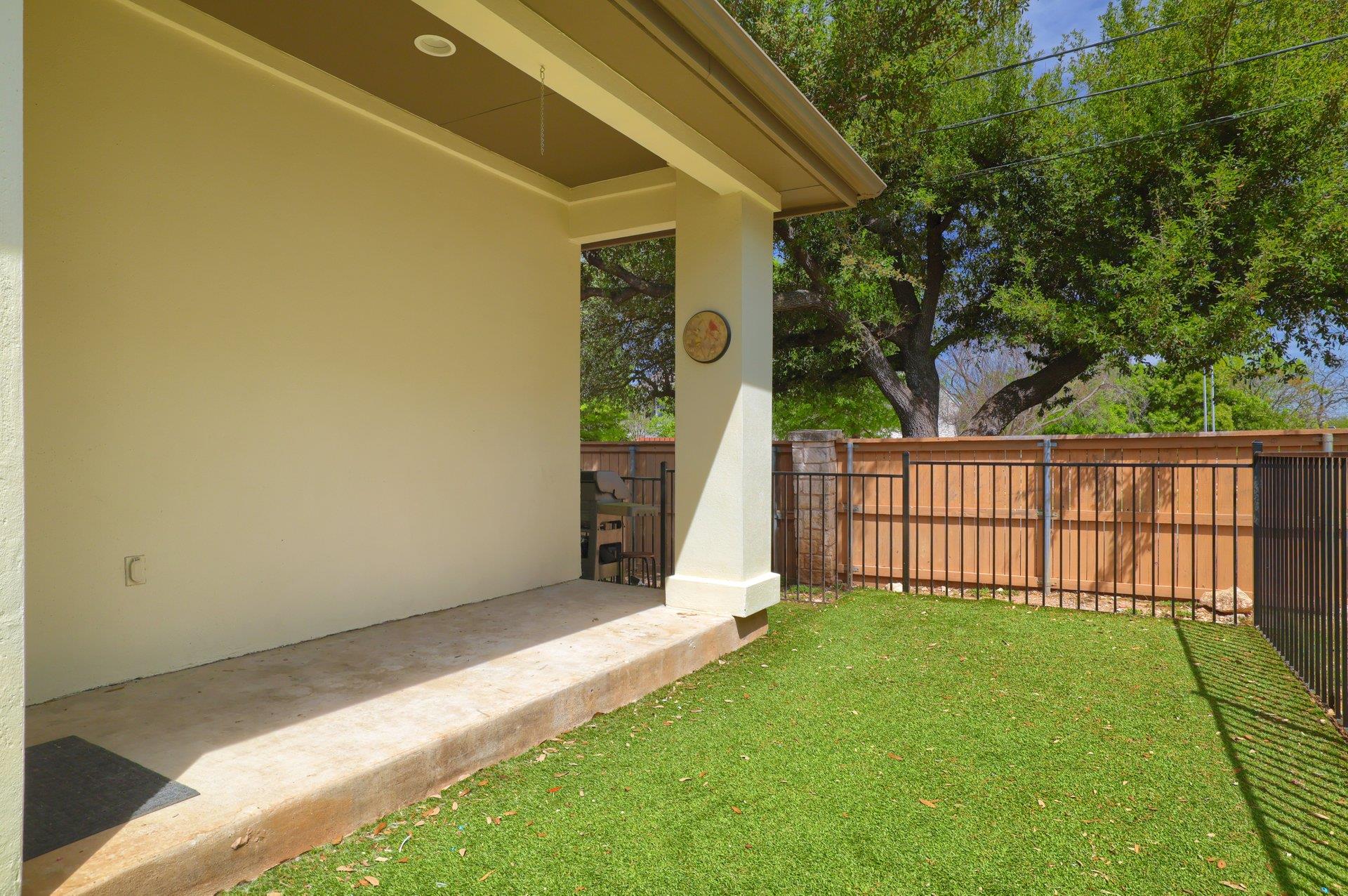 11558 Spicewood PKWY # 17