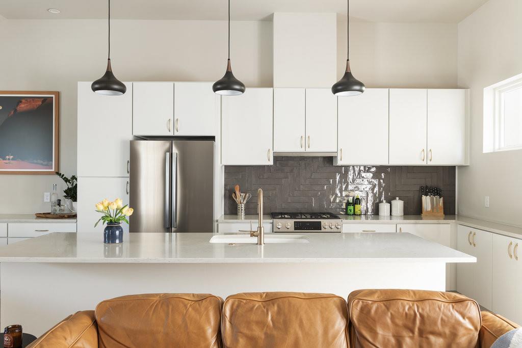 2300 Enfield RD # 303, Austin Unit: 303