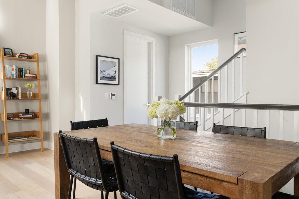 2300 Enfield RD # 303, Austin Unit: 303