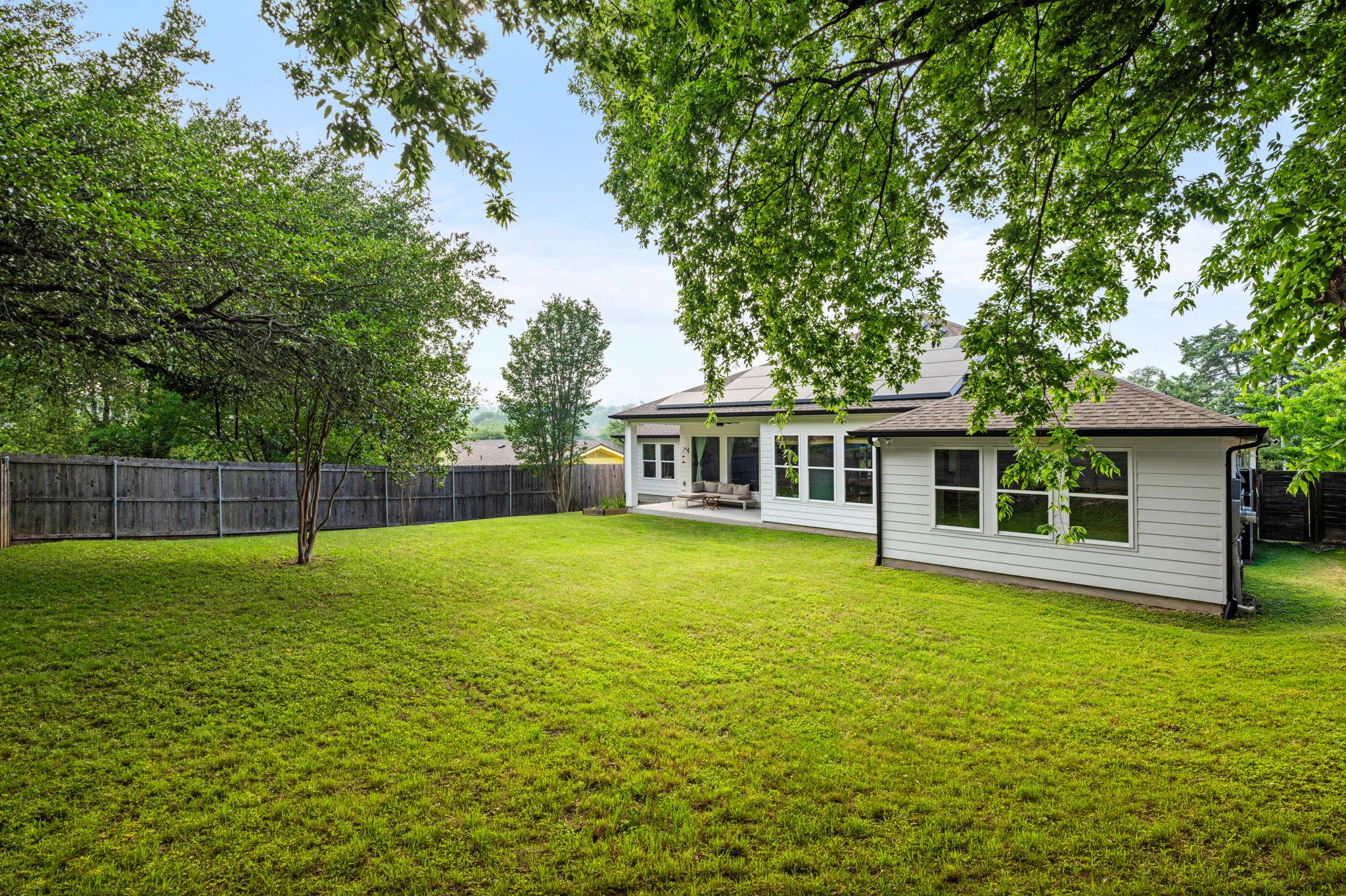 6405 Greensboro DR