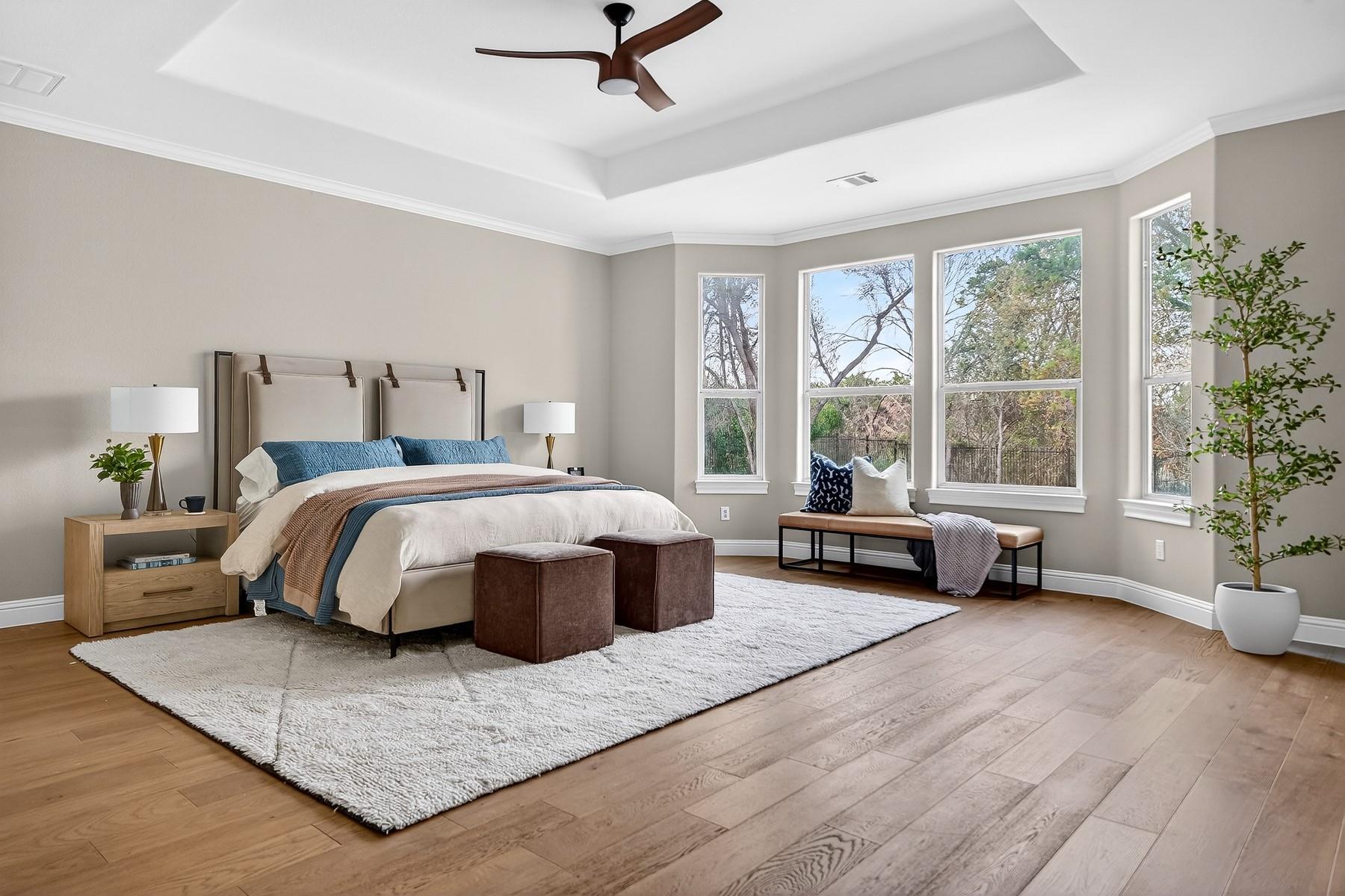 5309 Laguna Cliff LN