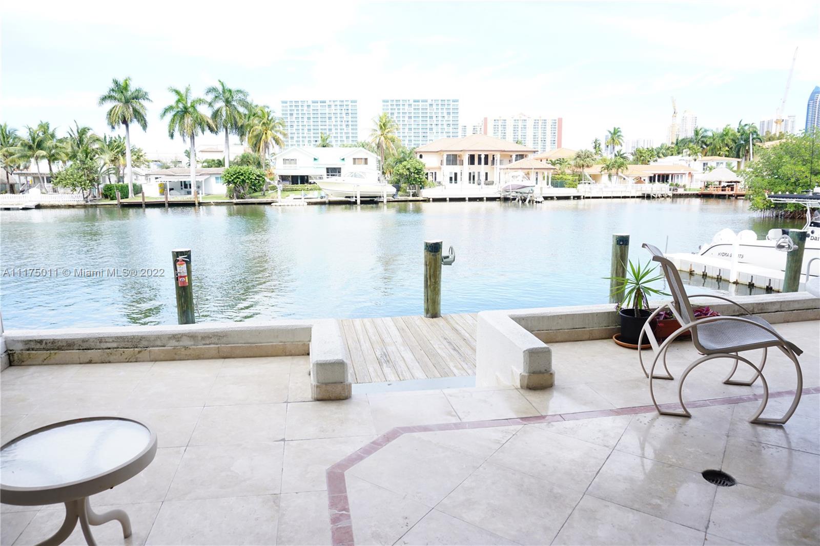 427 Poinciana Dr Unit: 1414