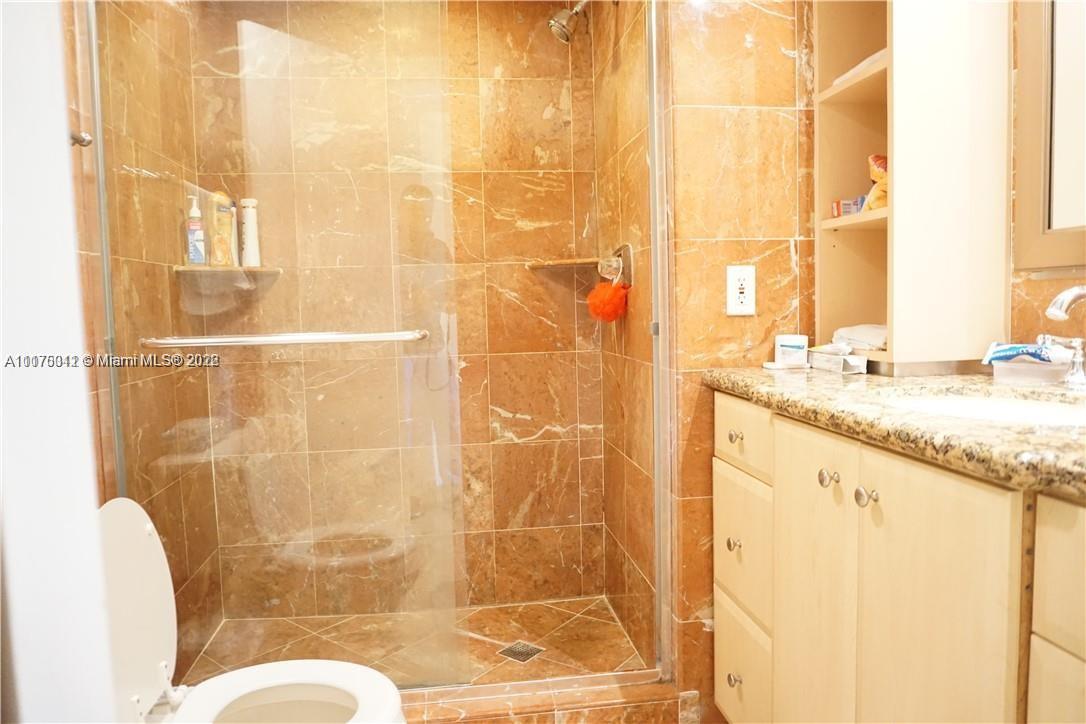 427 Poinciana Dr Unit: 1414