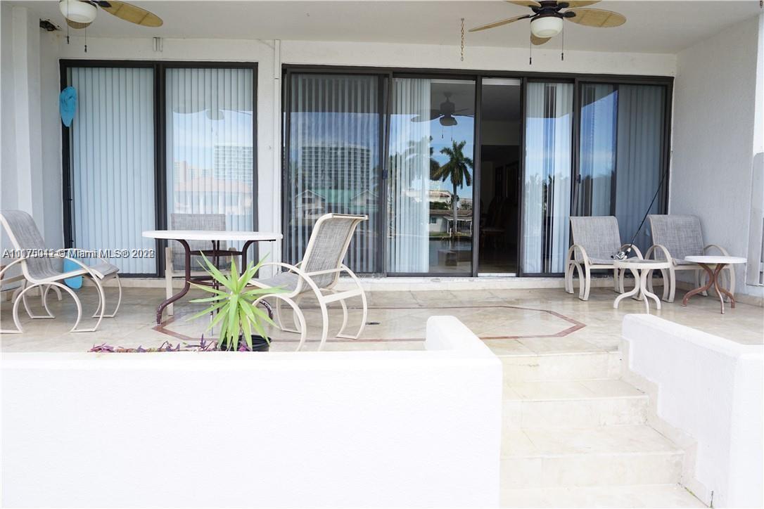427 Poinciana Dr Unit: 1414