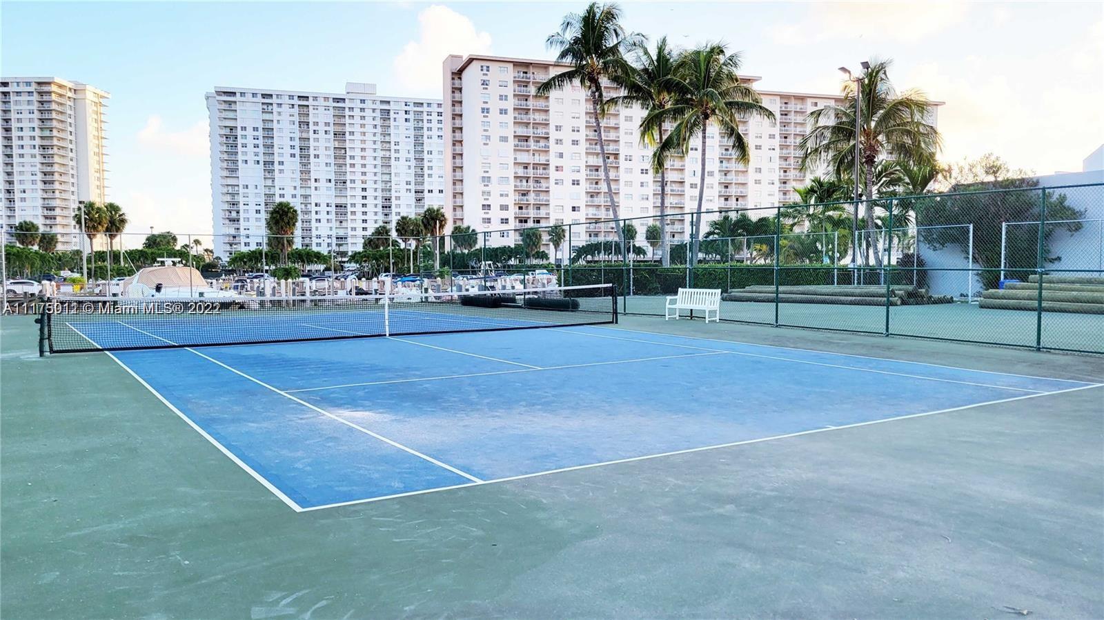 427 Poinciana Dr Unit: 1414