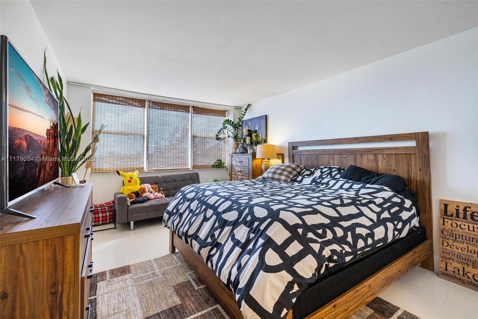 3180 S Ocean Dr Unit: 409