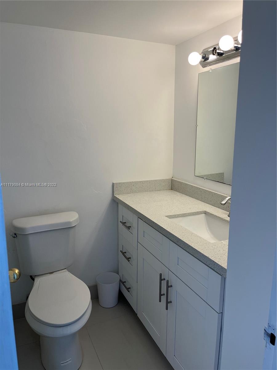 3180 S Ocean Dr Unit: 409