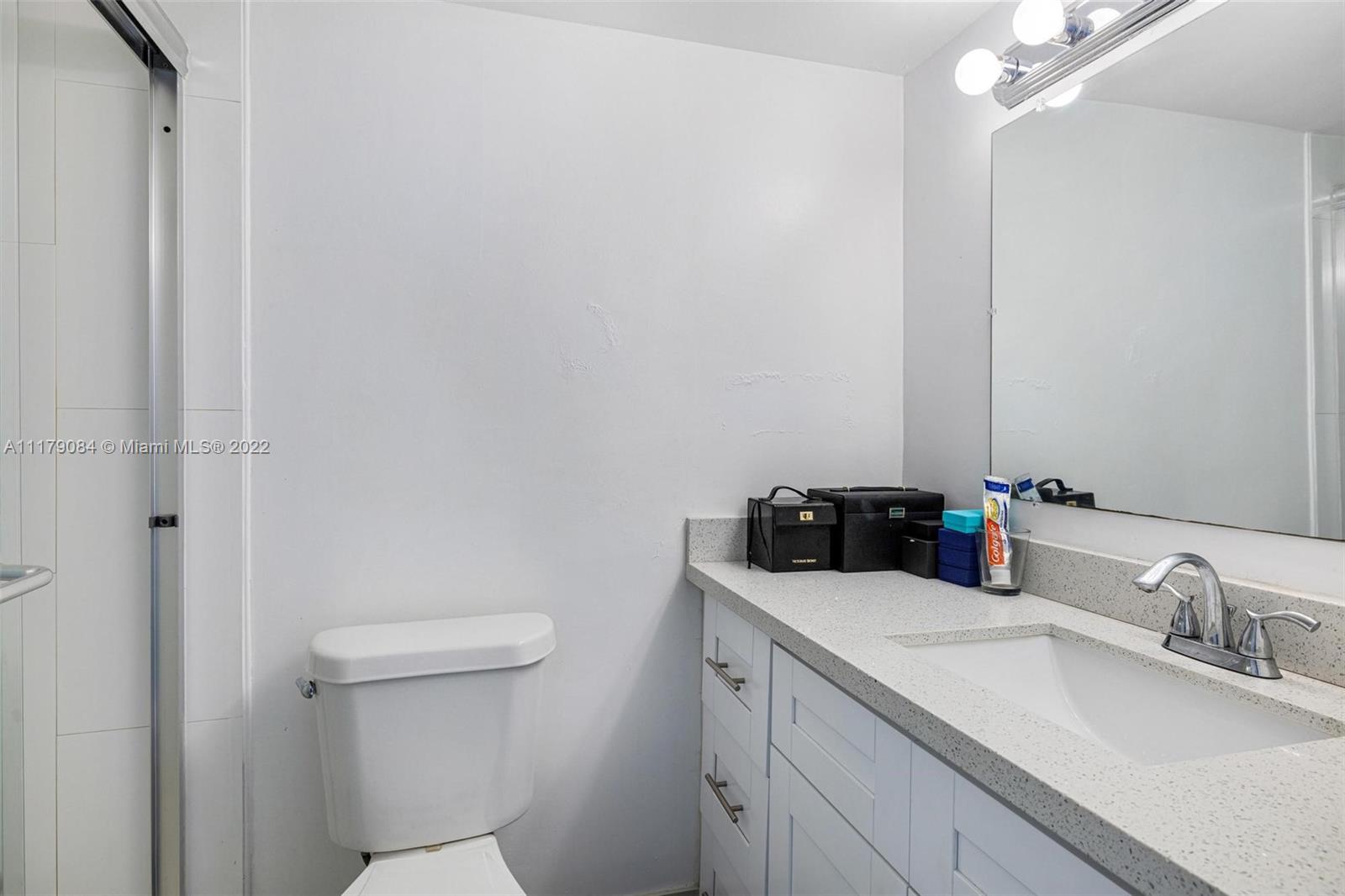 3180 S Ocean Dr Unit: 409