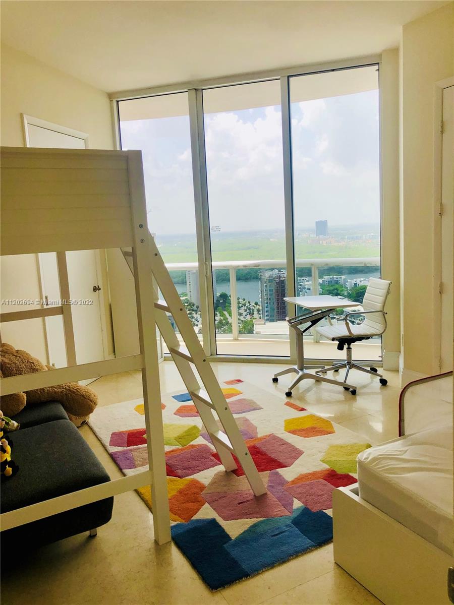 15901 Collins Ave Unit: 2704