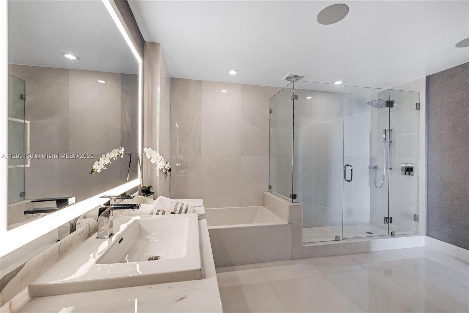 330 Sunny Isles Blvd Unit: 5-506