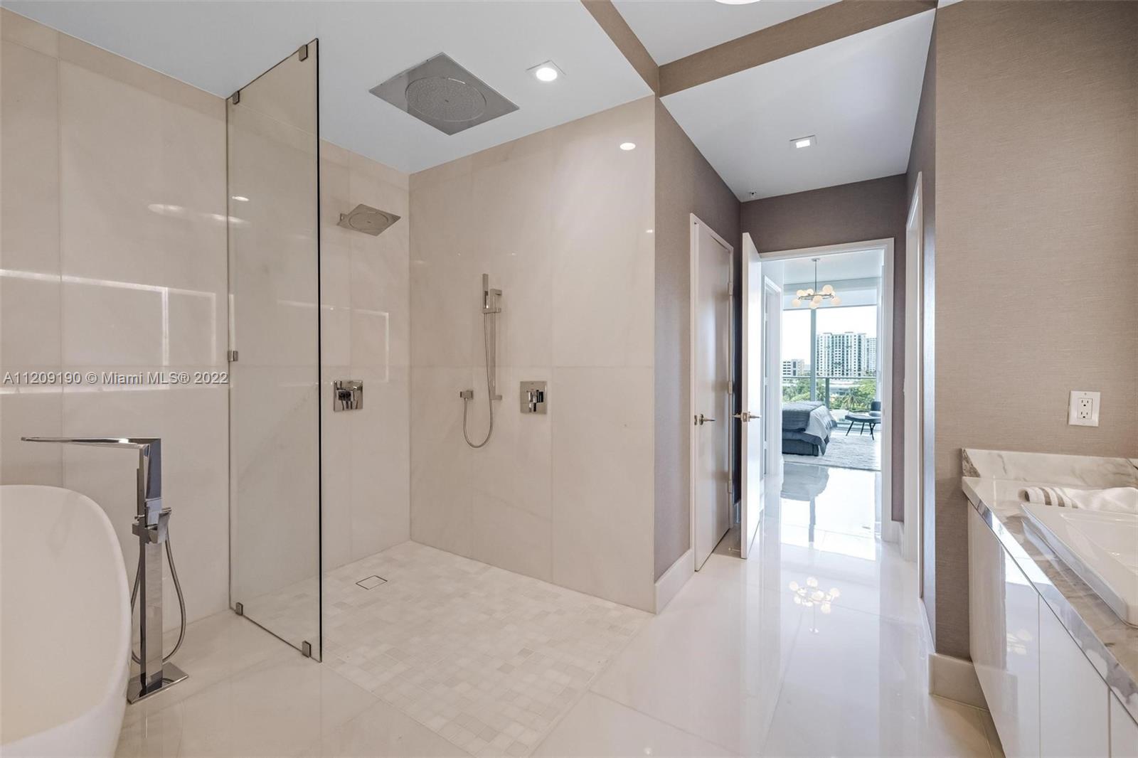 330 Sunny Isles Blvd Unit: 5-506