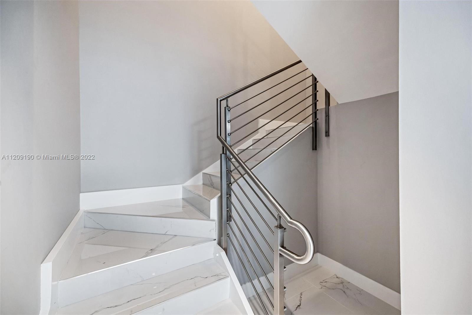 330 Sunny Isles Blvd Unit: 5-506