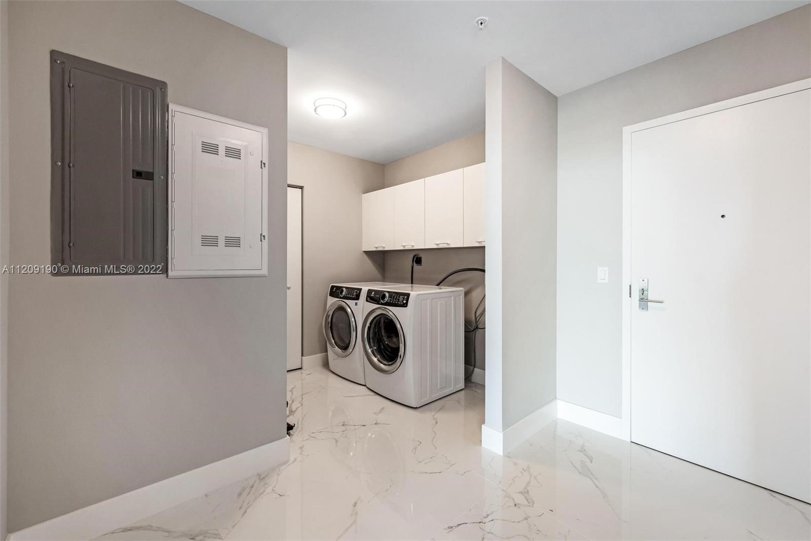 330 Sunny Isles Blvd Unit: 5-506
