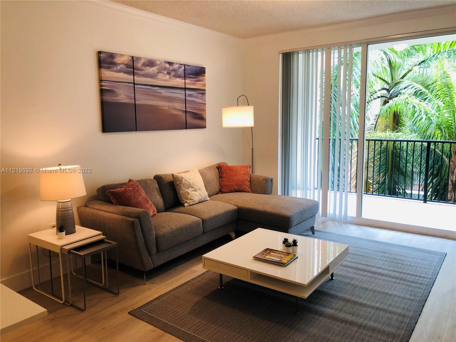 17100 N Bay Rd Unit: 1511