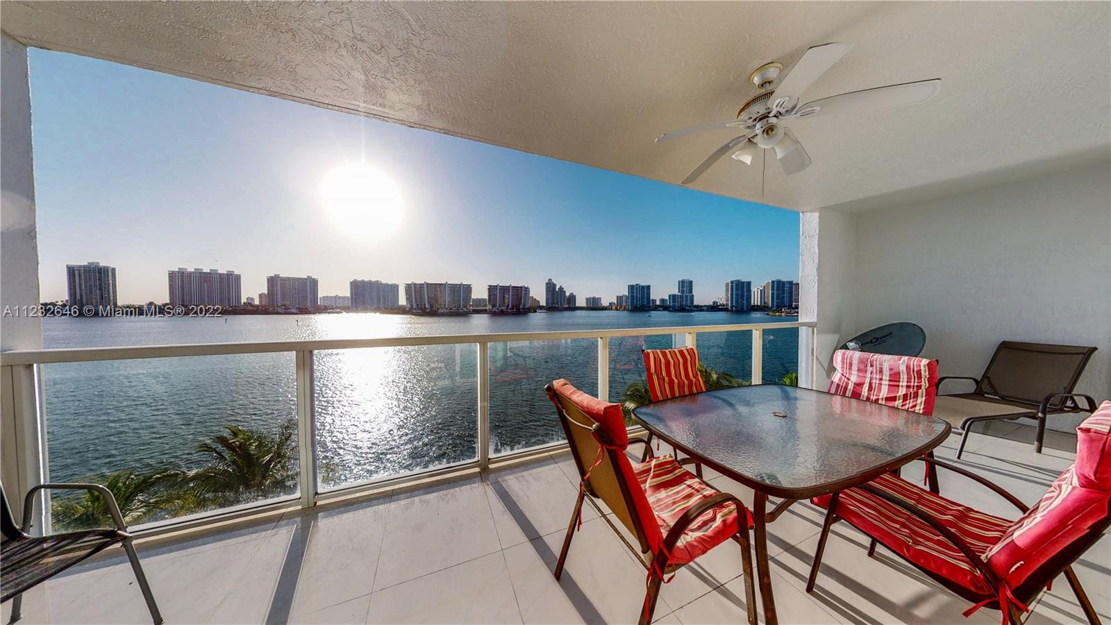 18100 N Bay Rd Unit: 504
