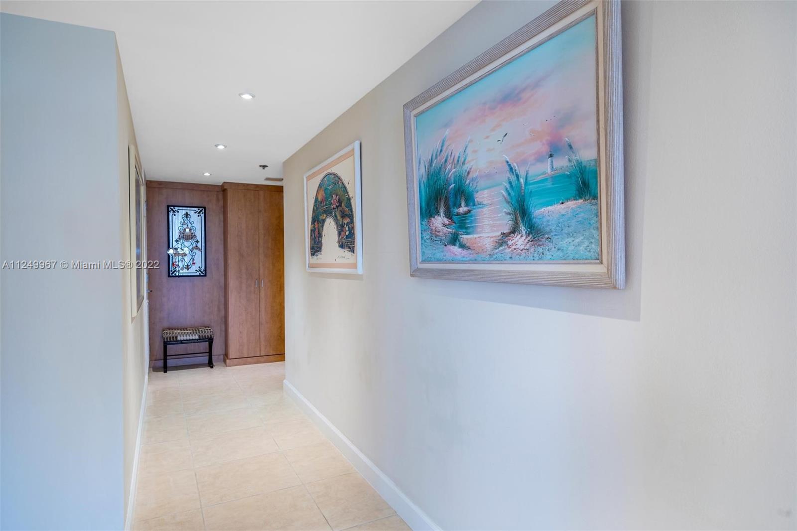 210 174th St Unit: 709