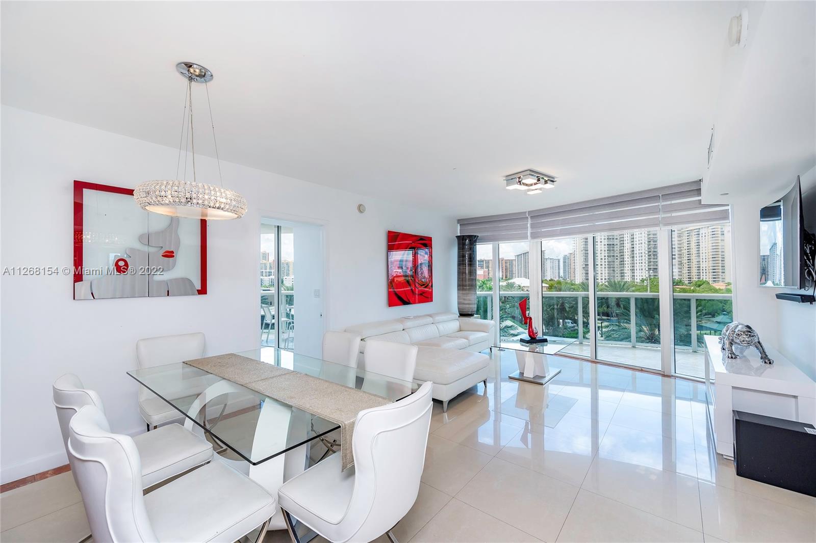 17201 Collins Ave Unit: 506