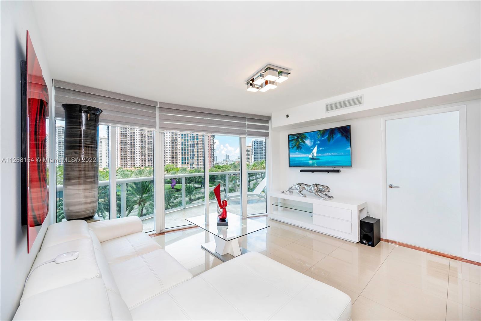 17201 Collins Ave Unit: 506