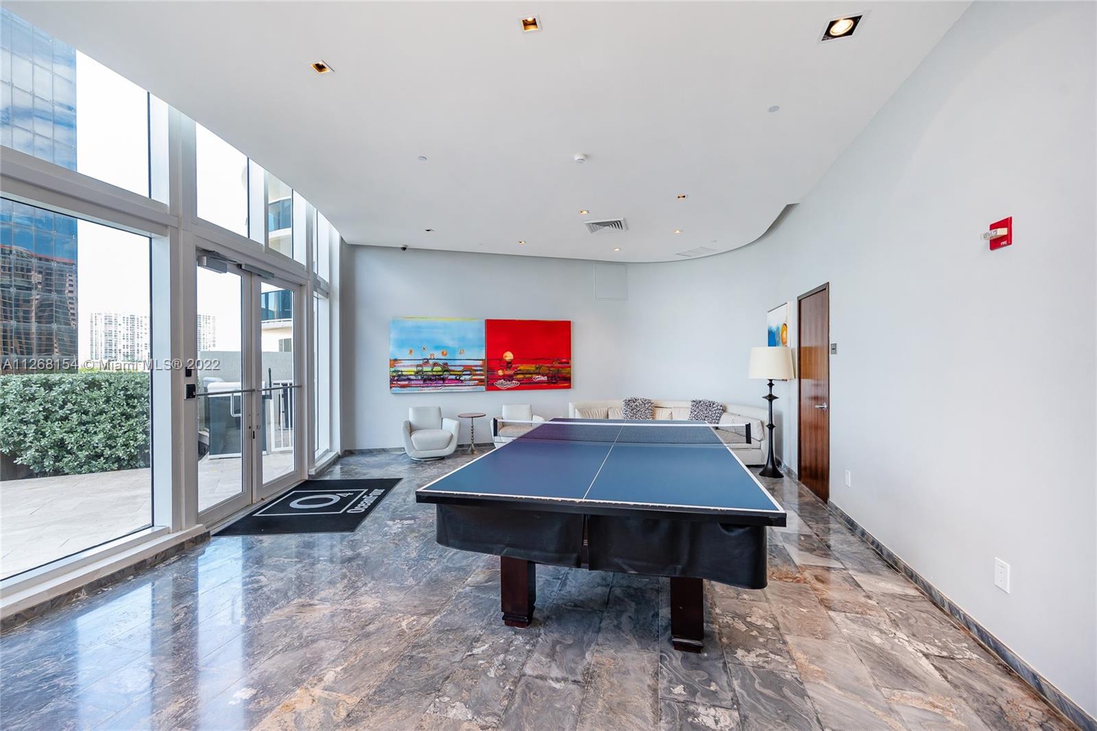 17201 Collins Ave Unit: 506