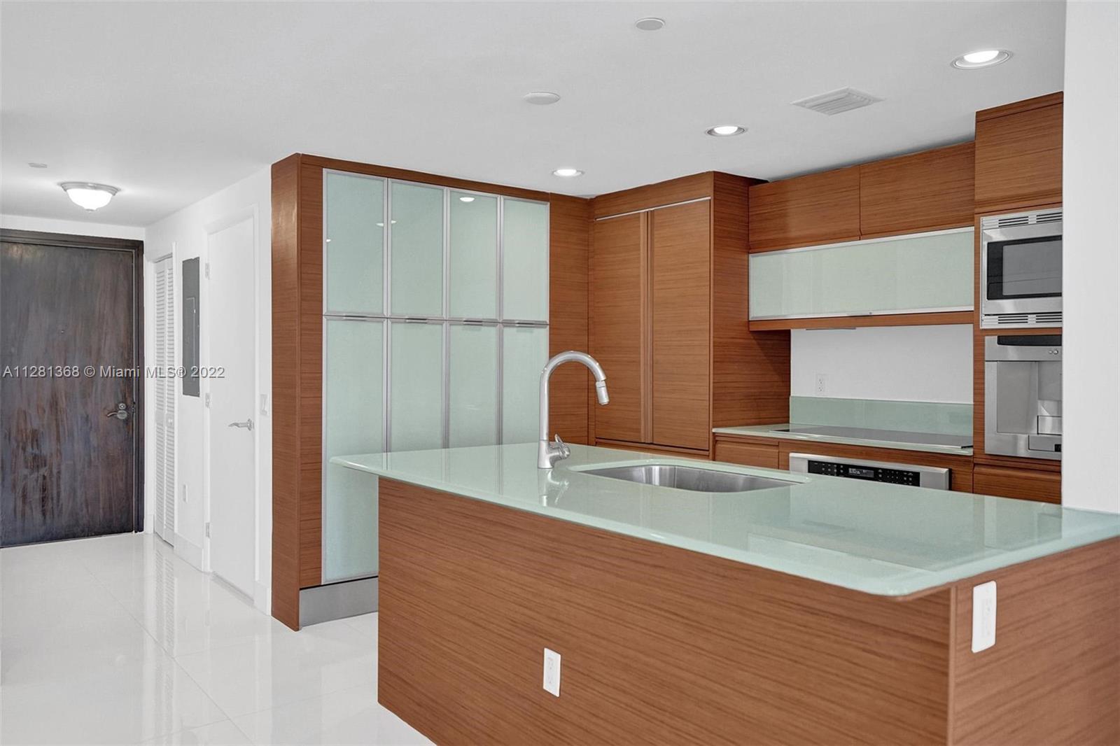 5875 Collins Ave Unit: 1803