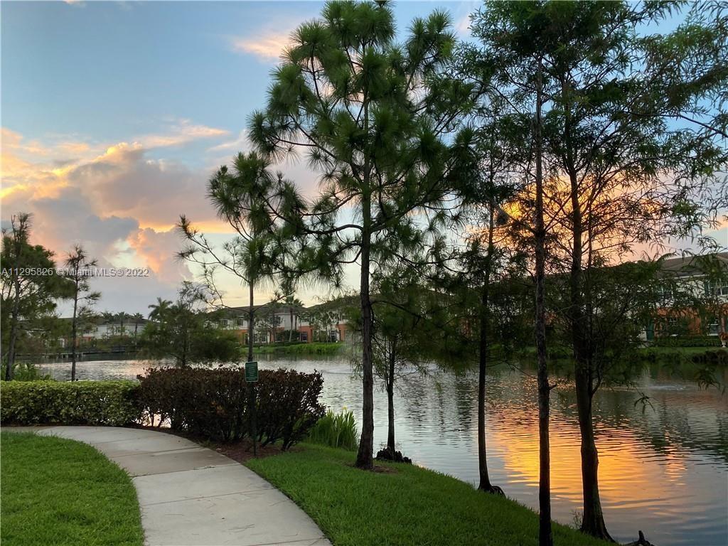256 SW 6th Ct Unit: 256