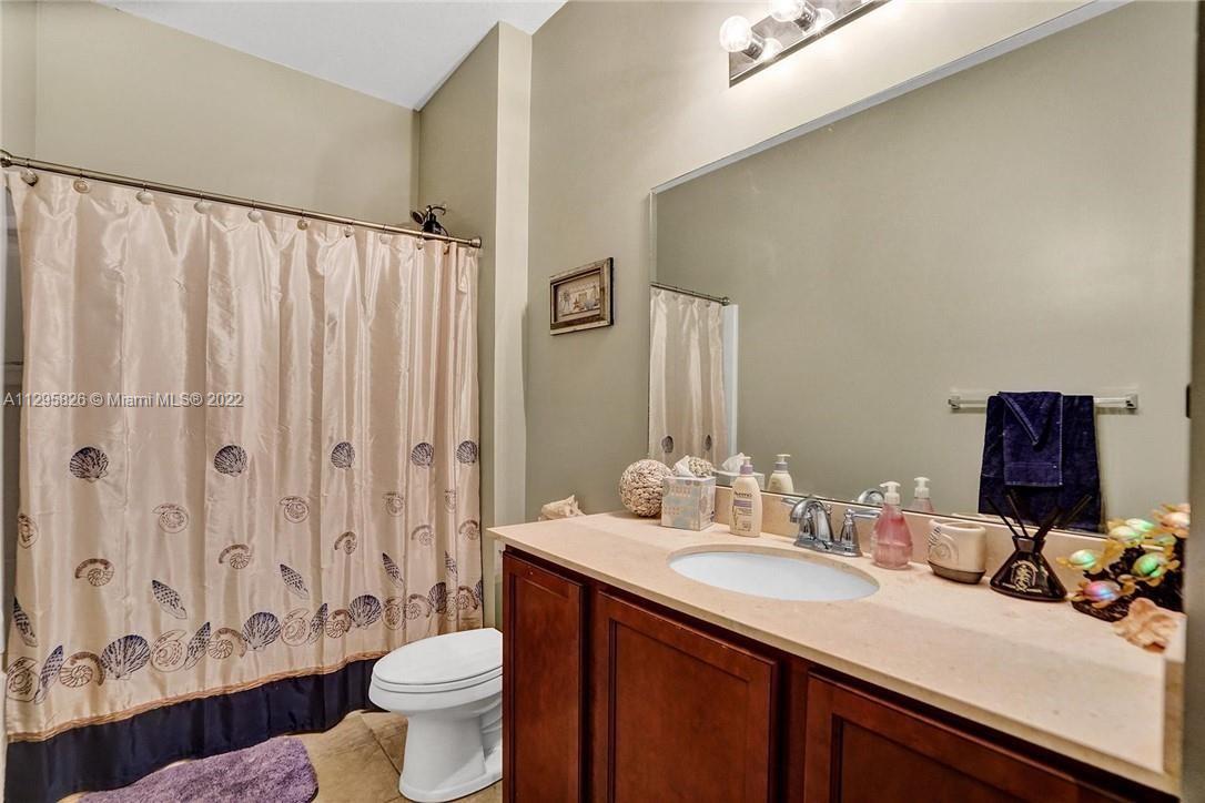 256 SW 6th Ct Unit: 256