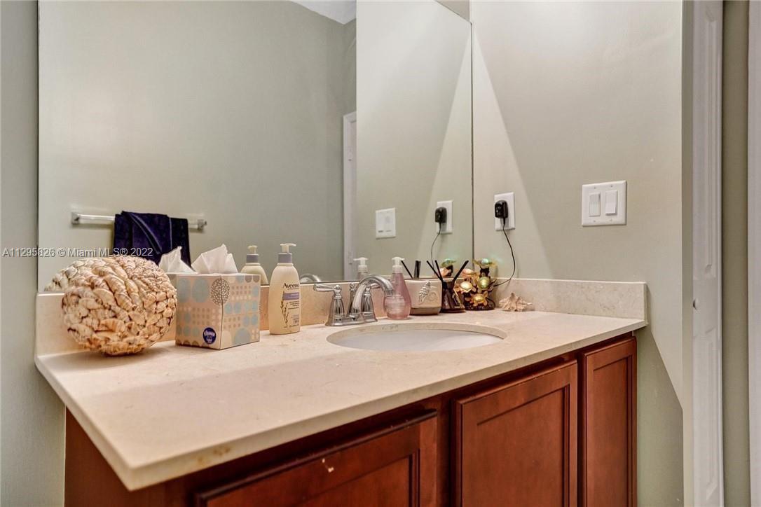 256 SW 6th Ct Unit: 256