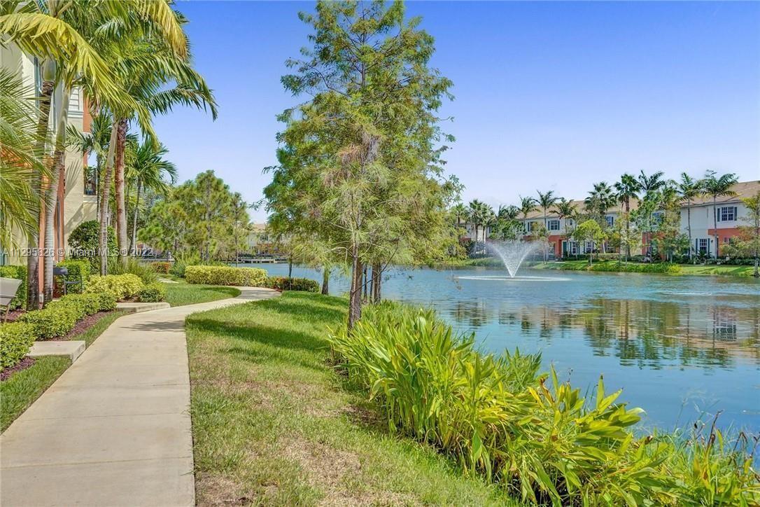 256 SW 6th Ct Unit: 256