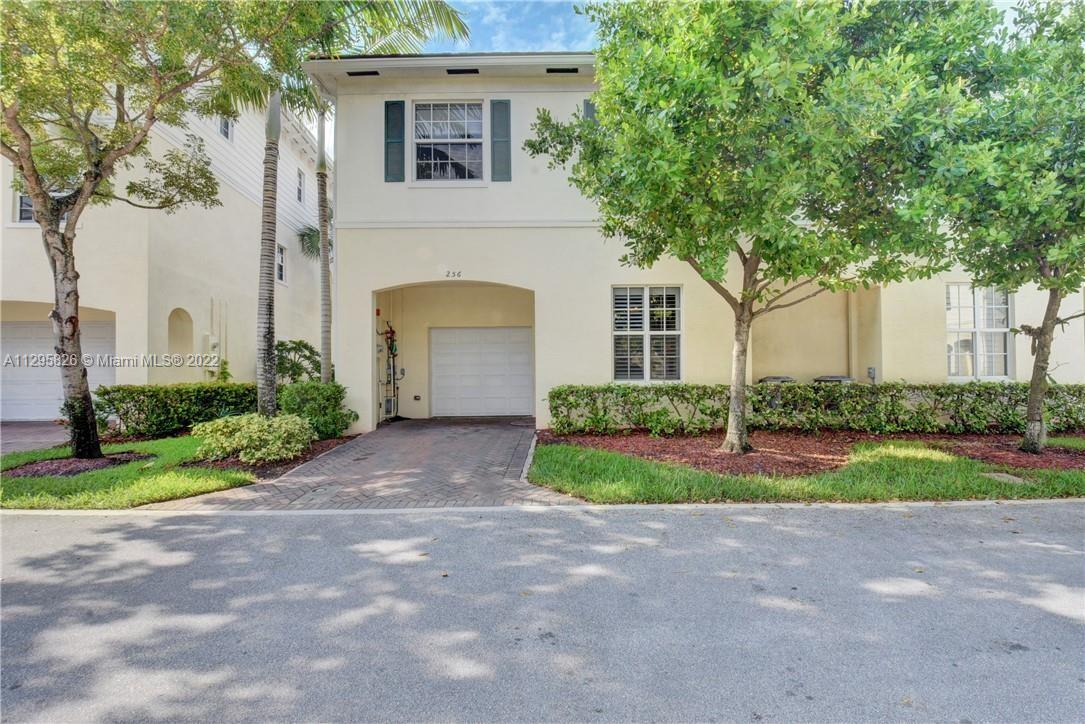 256 SW 6th Ct Unit: 256