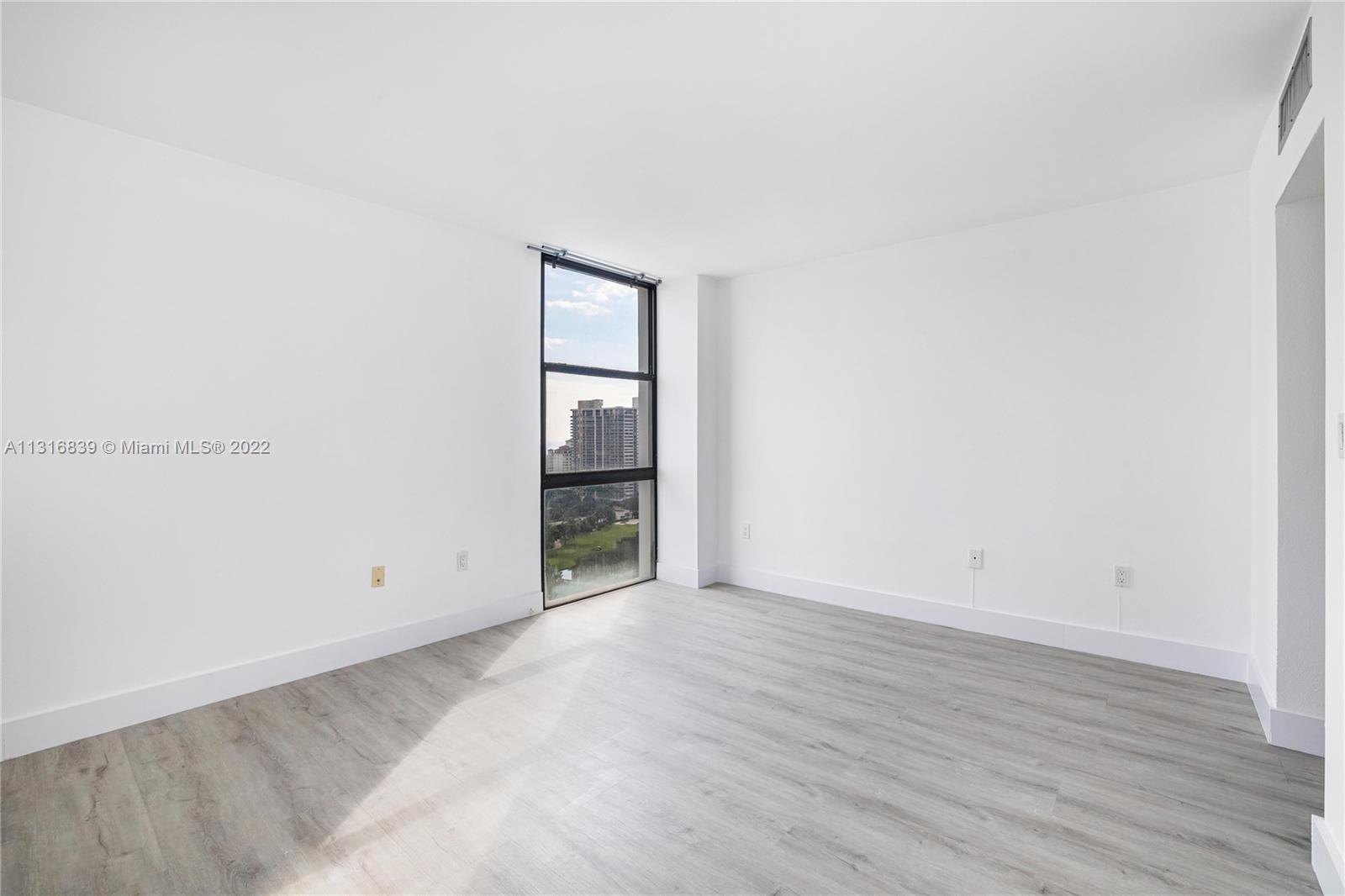 3625 N Country Club Dr Unit: 0000