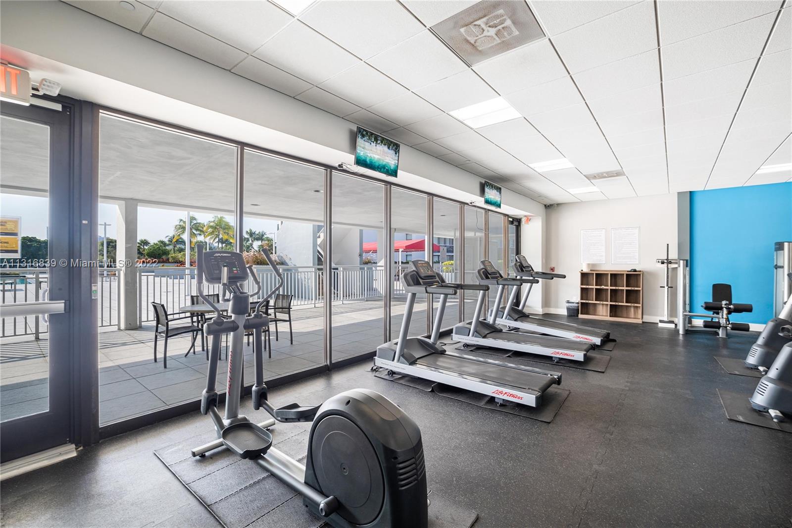 3625 N Country Club Dr Unit: 0000