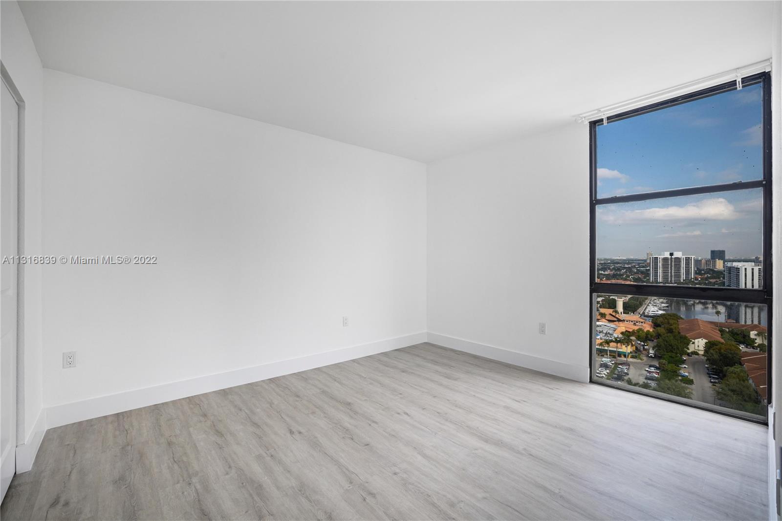 3625 N Country Club Dr Unit: 0000