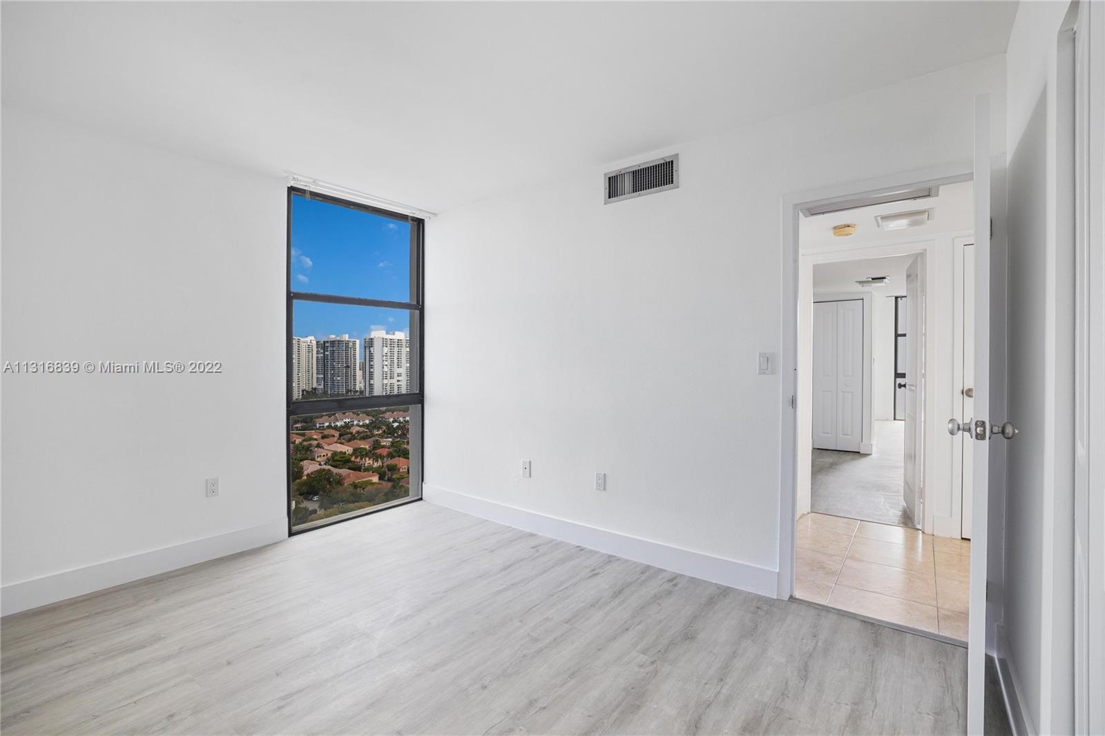 3625 N Country Club Dr Unit: 0000
