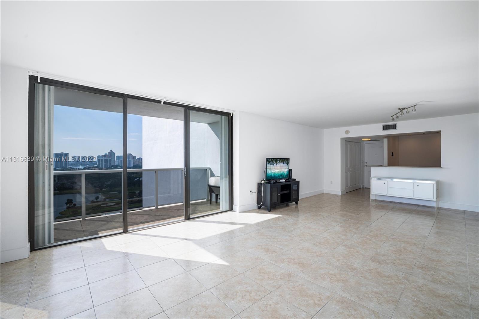 3625 N Country Club Dr Unit: 0000
