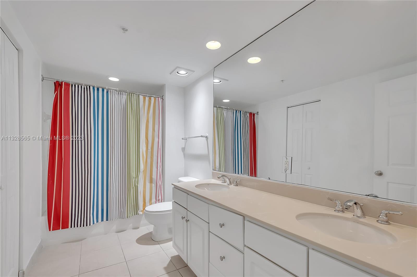 2000 N Bayshore Dr Unit: 325