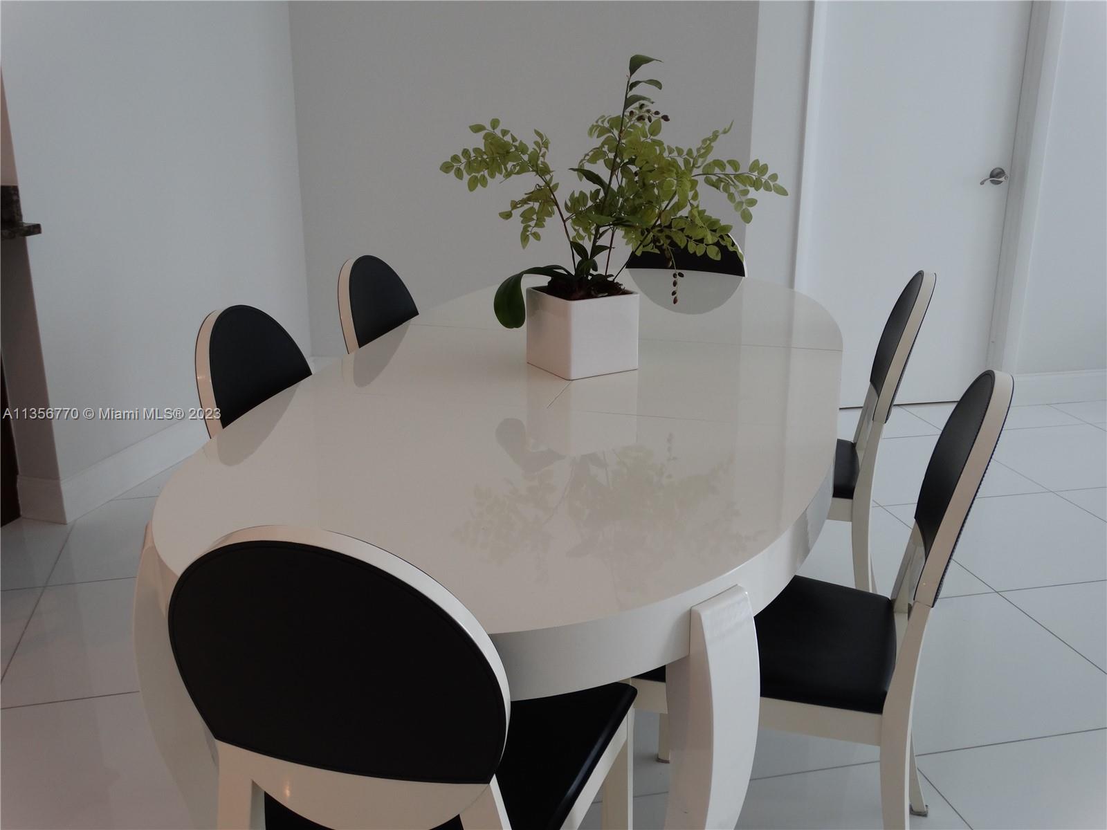 15901 Collins Ave Unit: 3907